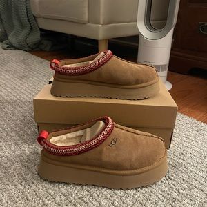 Tazz Ugg Platform Slippers